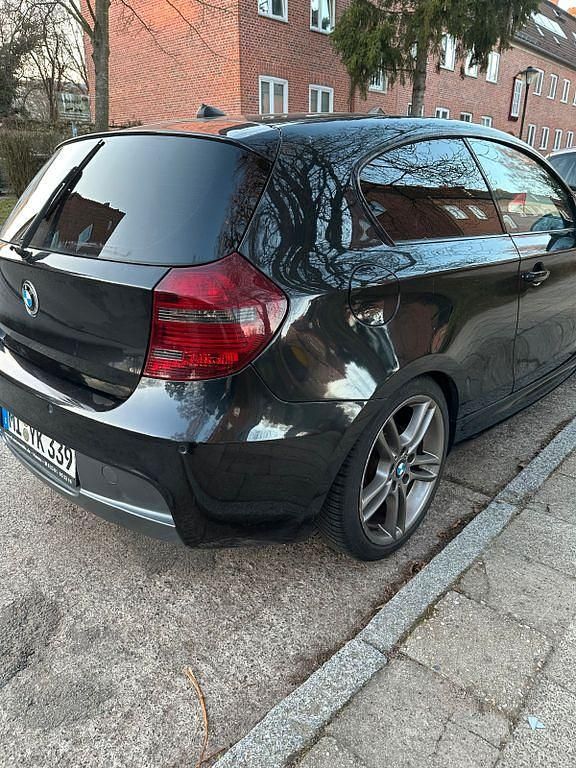 Gebraucht BMW 123 M Sport 204 PS (150 kW) 2010 Schwarz Kleinwagen