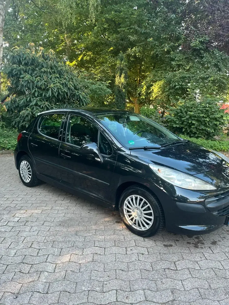 Gebraucht Peugeot 207 88 PS (64 kW) 2006 Schwarz Kleinwagen