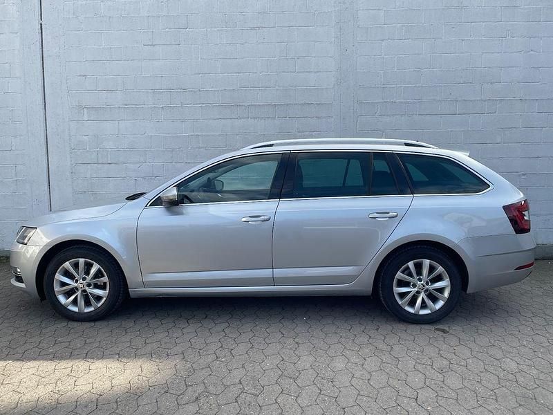 Gebraucht Skoda Octavia Style 150 PS (110 kW) 2020 Silber Kombi