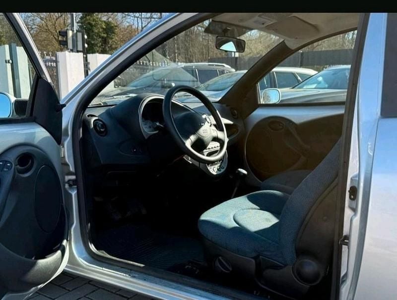 Gebraucht Ford Ka 70 PS (51 kW) 2008 Silber Kleinwagen