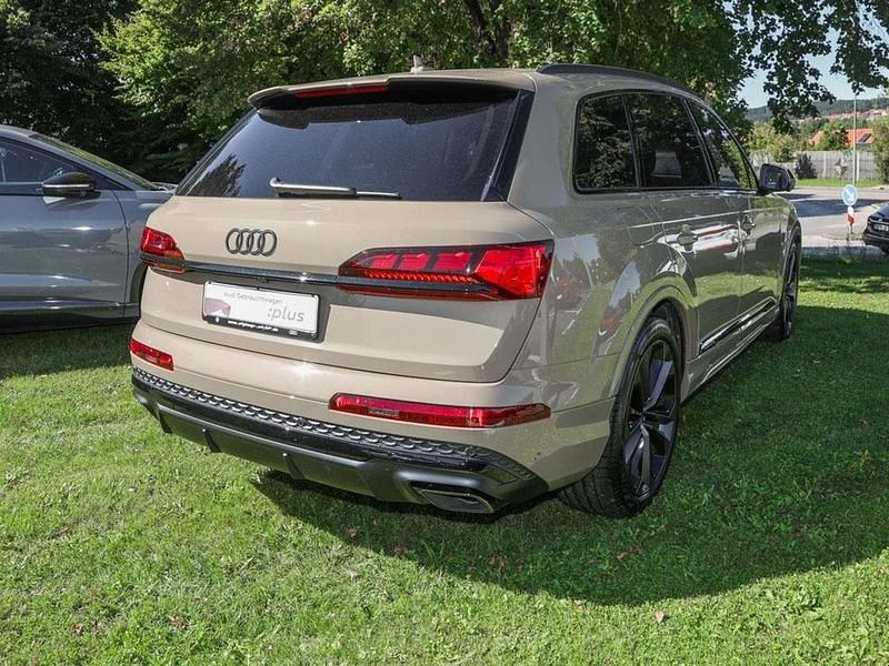 Gebraucht Audi Q7 S-Line 286 PS (210 kW) 2024 Sakhirgold metallic SUV