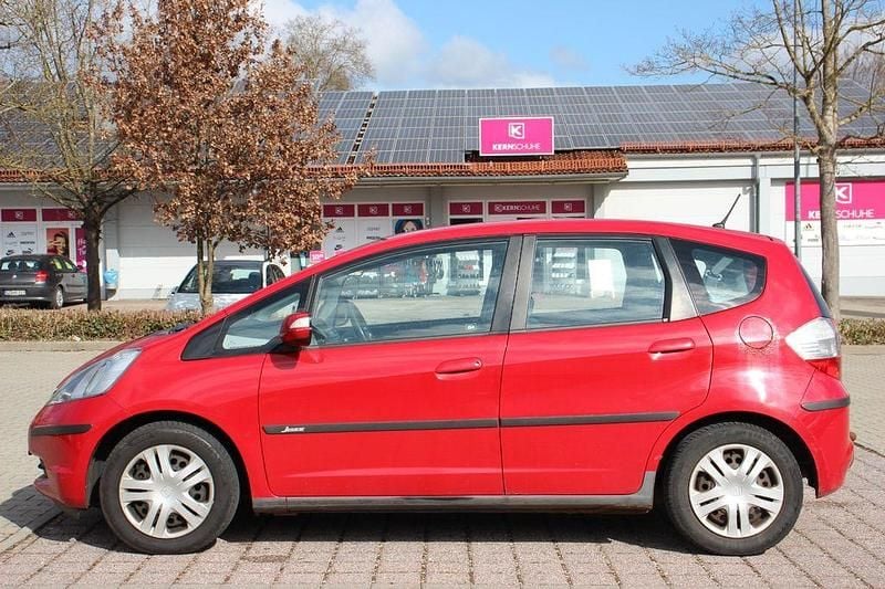 Gebraucht Honda Jazz 99 PS (72 kW) 2008 Rot Kleinwagen