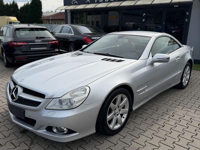 Gebraucht Mercedes SL300 231 PS (169 kW) 2011 Silber Cabrio