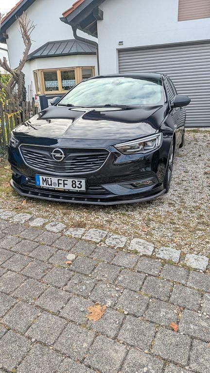 Schwarz Gebraucht 2017 Opel Insignia Innovation Limousine | 13.700 € (Fairer Preis) - Bild 1/4