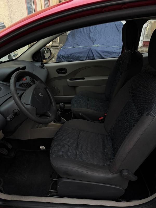 Gebraucht Renault Twingo 75 PS (55 kW) 2009 Rot Kleinwagen