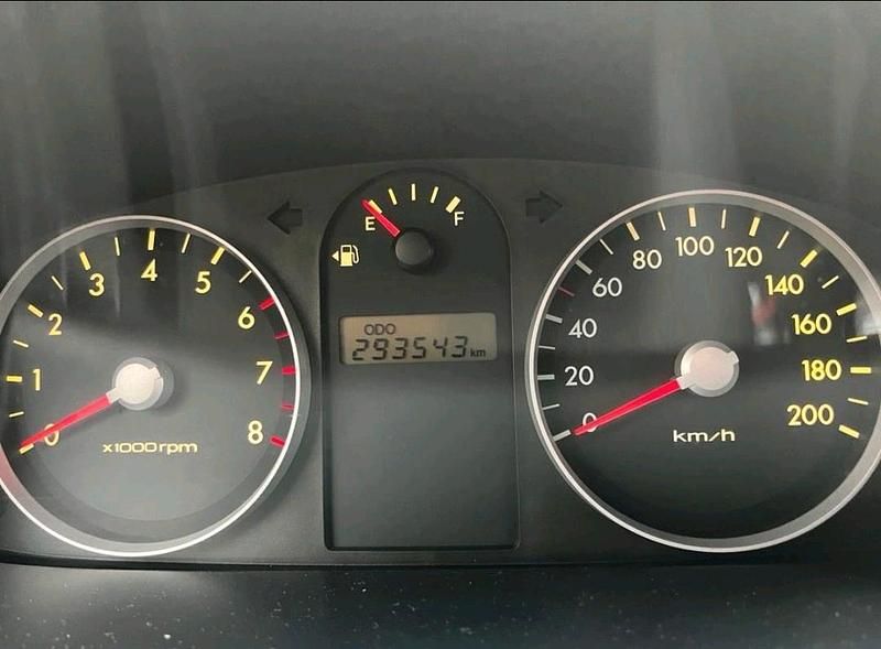 Gebraucht Hyundai Getz 75 PS (55 kW) 2009 Grau Kleinwagen