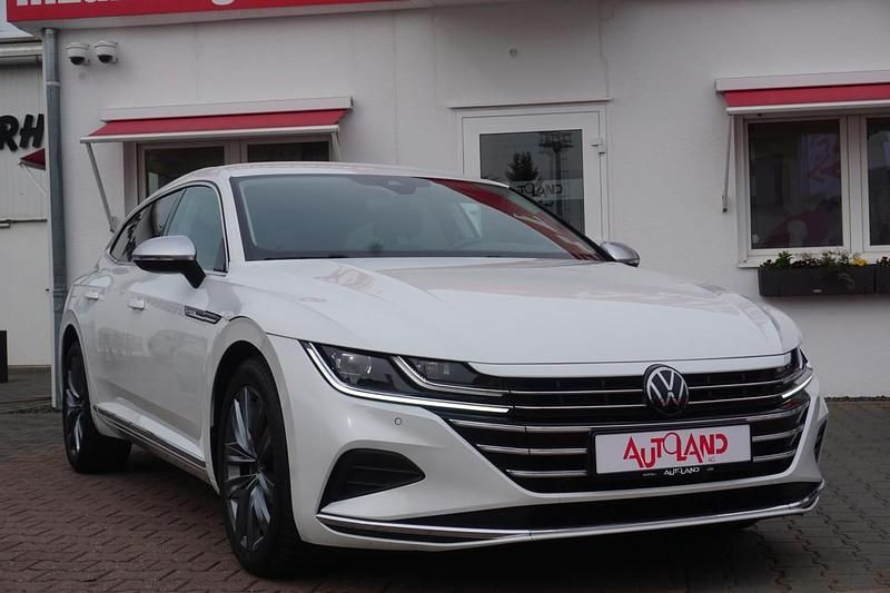 Gebraucht VW Arteon Elegance 150 PS (110 kW) 2023 Weiß Kombi