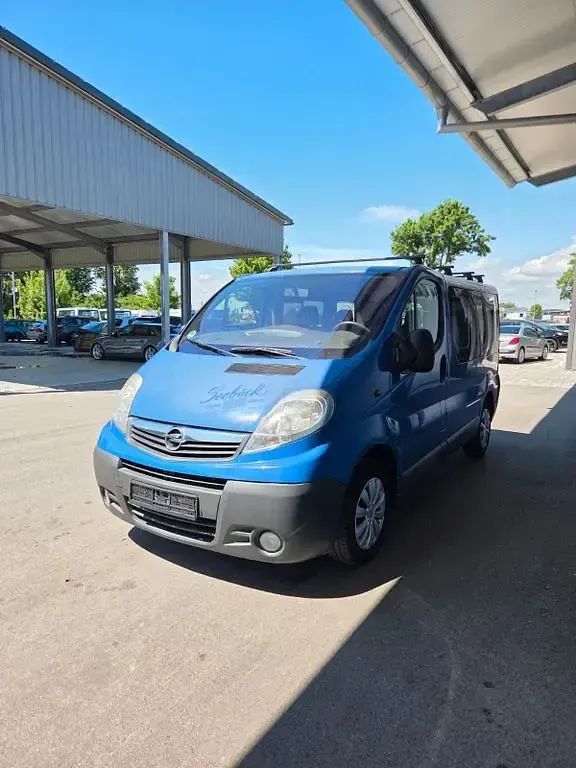 Gebraucht Opel Vivaro Design Edition 114 PS (83 kW) 2011 Blau Van / Kleinbus