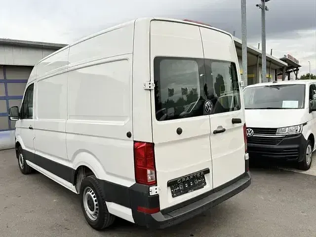 Gebraucht VW Crafter 140 PS (102 kW) 2024 Weiß Van