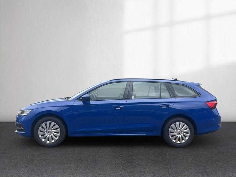 Gebraucht Skoda Octavia Ambition 116 PS (85 kW) 2022 Blau Kombi