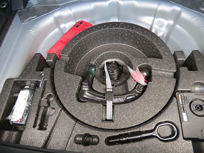 Gebraucht VW T-Roc Style 150 PS (110 kW) 2024 Silber SUV