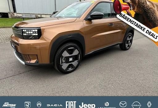 Neu Fiat Grande Panda La Prima 83 kW (113 PS) 2025 Braun Kleinwagen