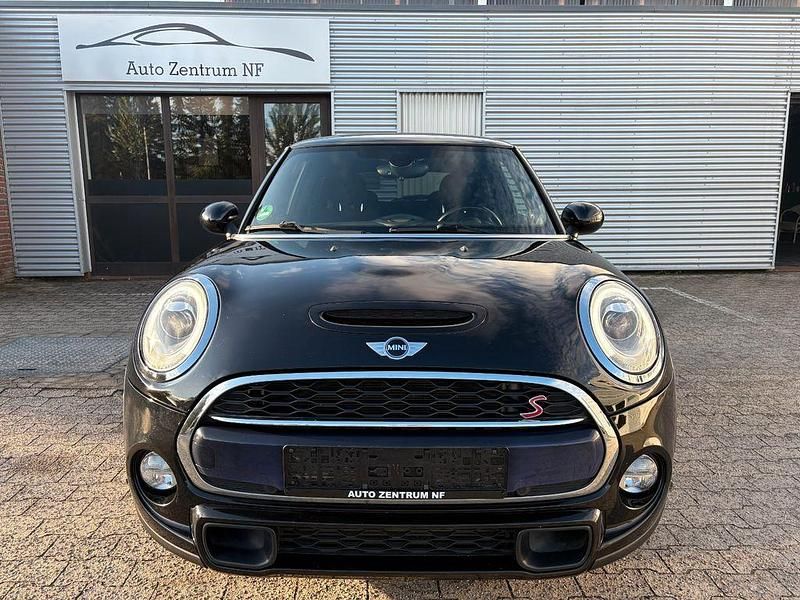 Second-hand Mini Cooper S 192 CP (141 kW) 2017 Negru Hatchback