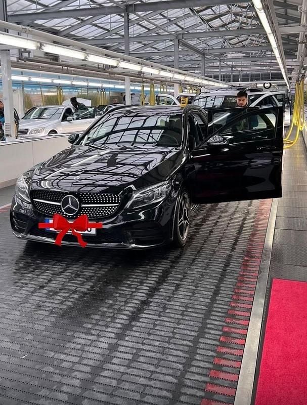 Gebraucht Mercedes C300 AMG line 245 PS (180 kW) 2020 Schwarz Kombi