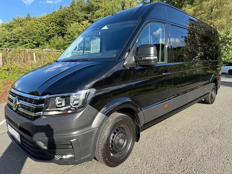 Schwarz Gebraucht 2020 VW Crafter Trendline Van | 36.495 € - Bild 1/4