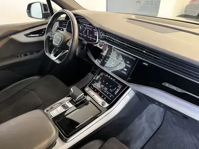 Gebraucht Audi SQ7 Design 435 PS (319 kW) 2020 Schwarz SUV