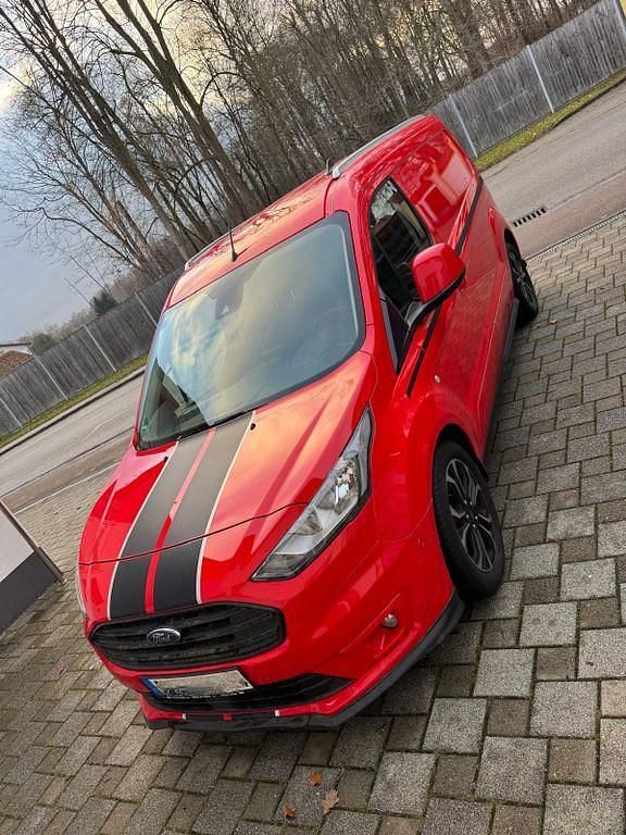Gebraucht Ford Transit Connect 120 PS (88 kW) 2021 Rot Van / Kleinbus