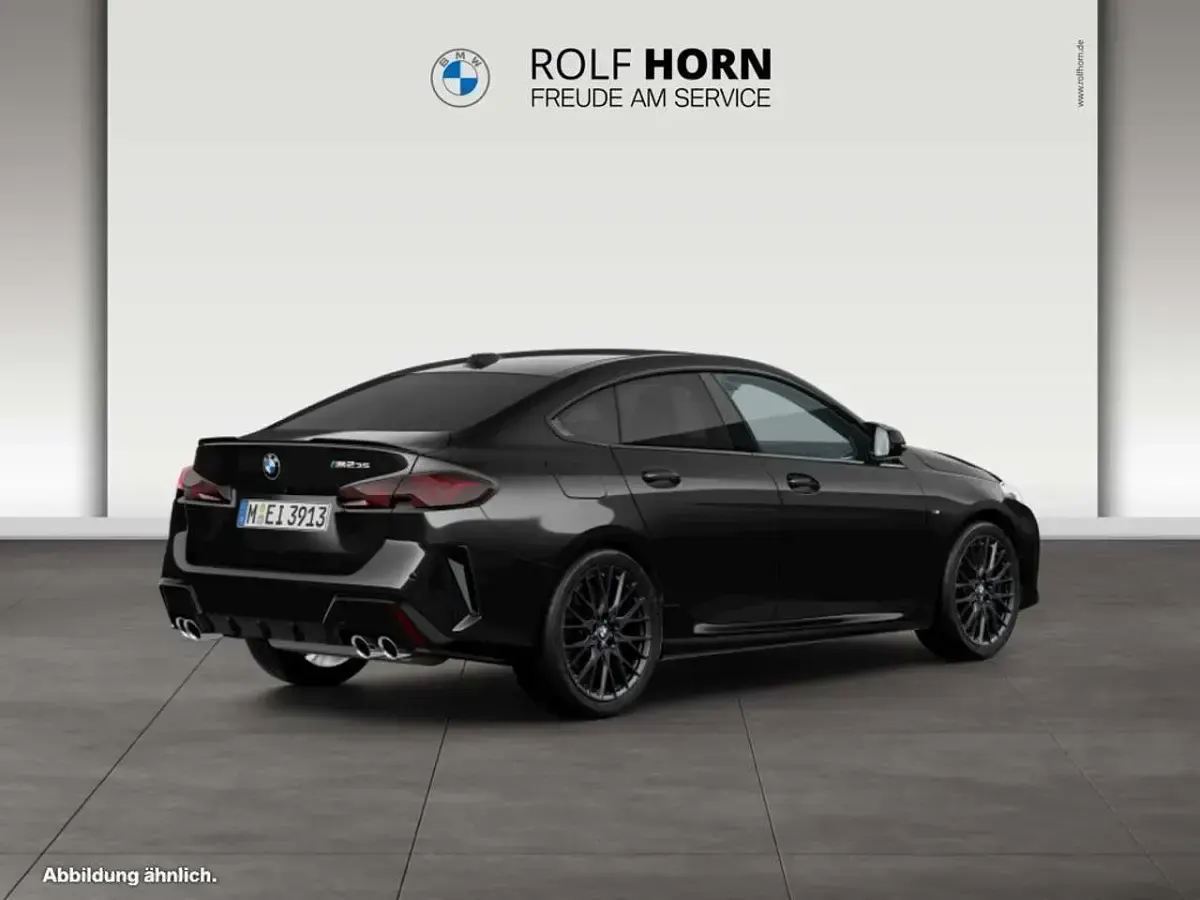 Gebraucht BMW M235 Performance 300 PS (220 kW) 2025 Black sapphire metallic Coupé