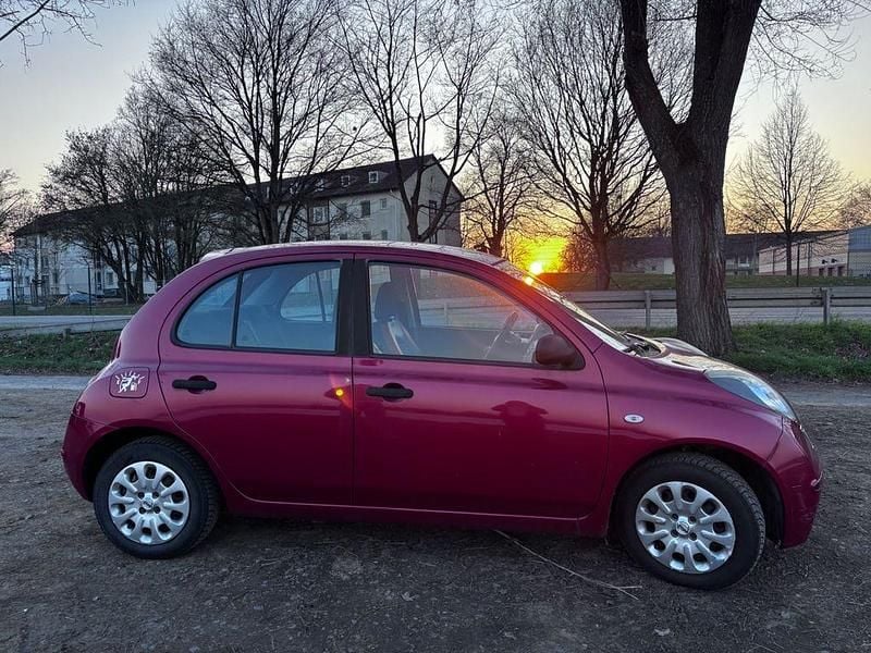 Gebraucht Nissan Micra Visia 65 PS (47 kW) 2008 Rot Limousine