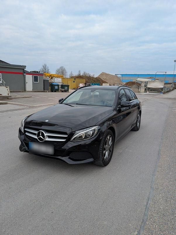 Gebraucht Mercedes C220 170 PS (125 kW) 2016 Schwarz Kombi