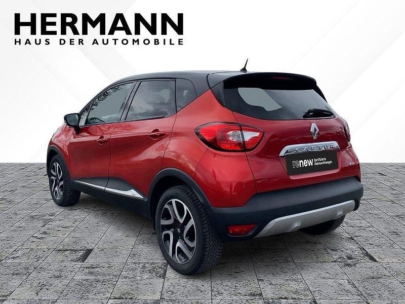 Gebraucht Renault Captur XMOD 110 PS (80 kW) 2016 Rot SUV
