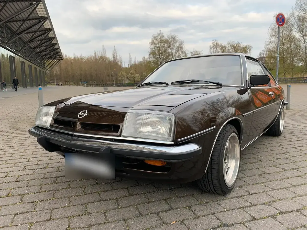 Second-hand Opel Commodore 155 CP (114 kW) 1980 Maro Break