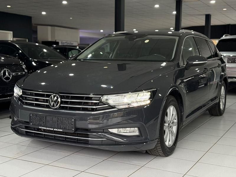 Gebraucht VW Passat Business 150 PS (110 kW) 2020 Grau Kombi