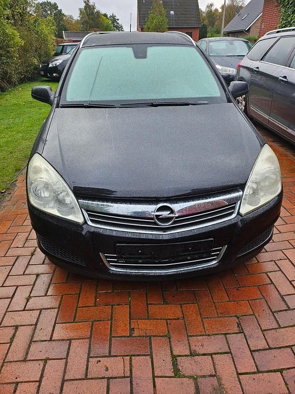 Schwarz Gebraucht 2008 Opel Astra Edition Kombi | 1.950 € (Fairer Preis) - Bild 1/4