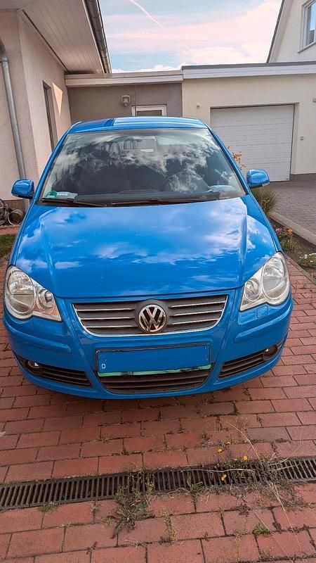 Blau Gebraucht 2006 VW Polo Kleinwagen | 2.100 € (Fairer Preis) - Bild 1/4