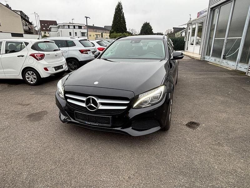 Gebraucht Mercedes C200 136 PS (100 kW) 2016 Schwarz Kombi