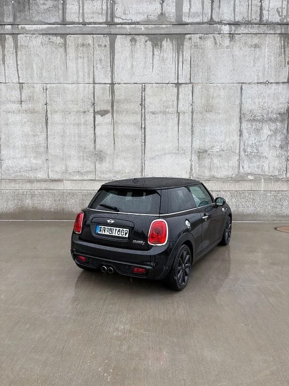 Gebraucht Mini Cooper S 192 PS (141 kW) 2016 Schwarz Kleinwagen
