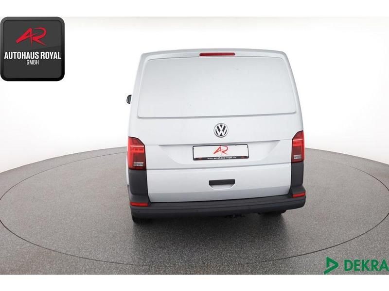 Gebraucht VW T6.1 150 PS (110 kW) 2021 Silber (metallic) Van