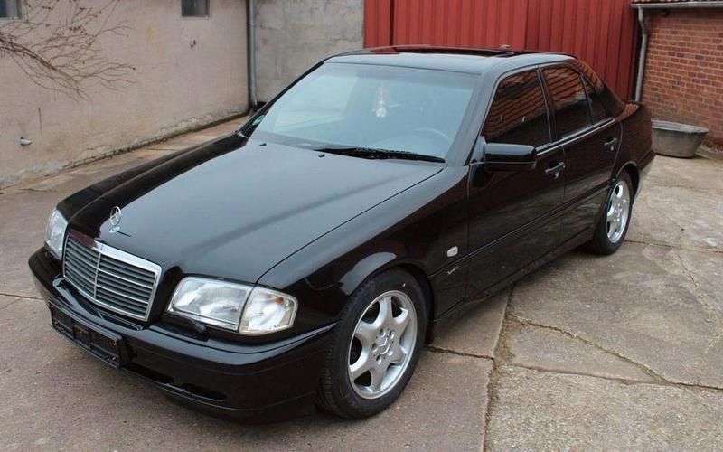 Gebraucht Mercedes C200 136 PS (100 kW) 2000 Schwarz Limousine