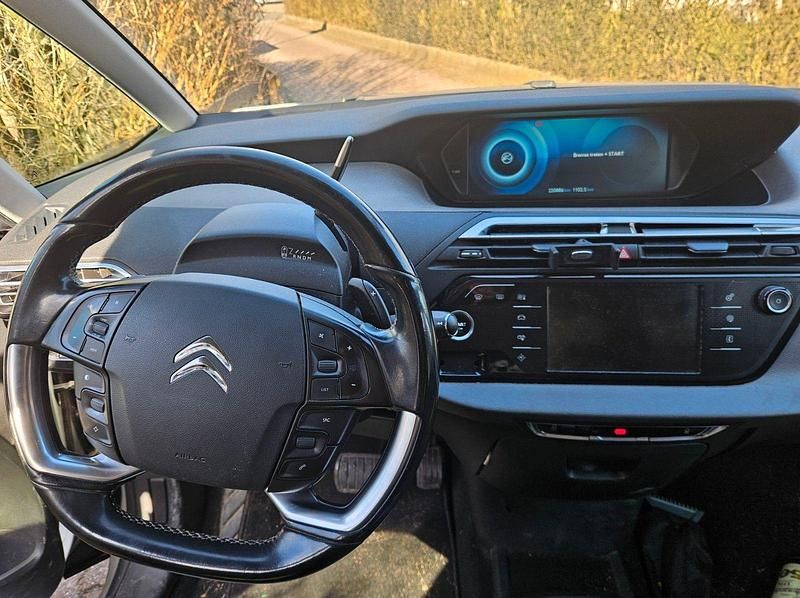 Gebraucht Citroën Grand C4 Picasso 165 PS (121 kW) 2015 Silber Van / Kleinbus