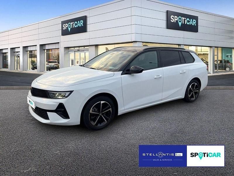 Gebraucht Opel Astra 131 PS (96 kW) 2025 Weiß Limousine