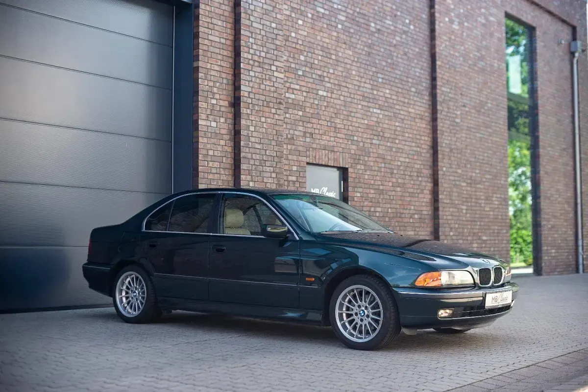 Gebraucht BMW 523 170 PS (125 kW) 2000 Grün Limousine