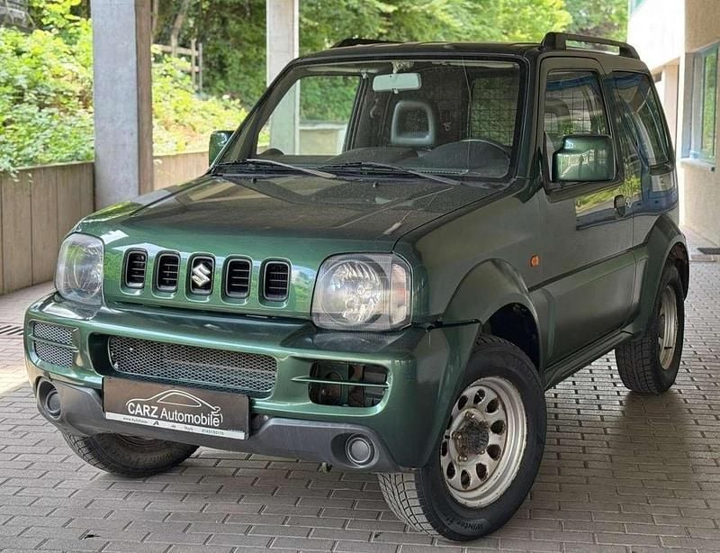 Grün Gebraucht 2009 Suzuki Jimny Comfort SUV | 5.601 € (Superpreis) - Bild 1/4