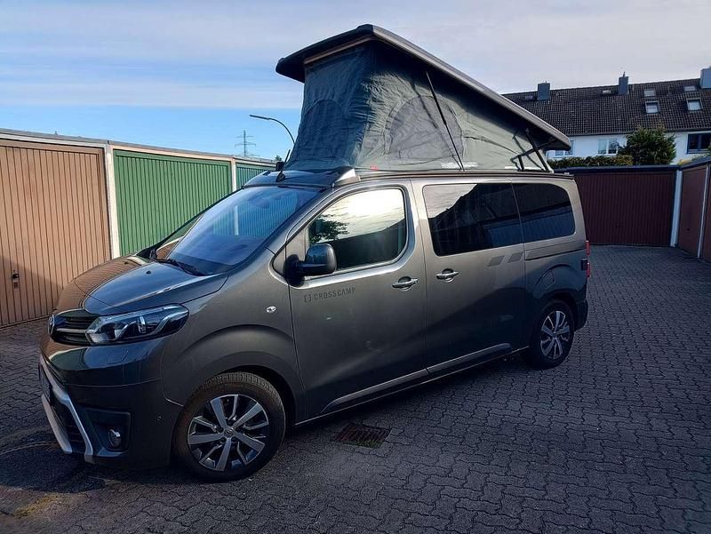 Grau Gebraucht 2021 Toyota Proace Van | 49.000 € - Bild 1/4