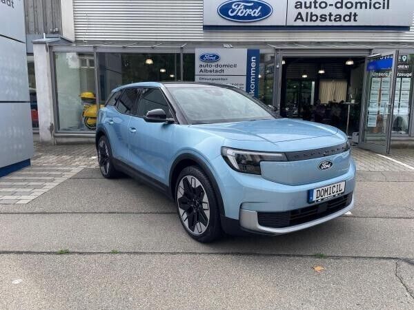 Blau (arctic blue) Gebraucht 2024 Ford Explorer Premium SUV | 48.990 € - Bild 1/4