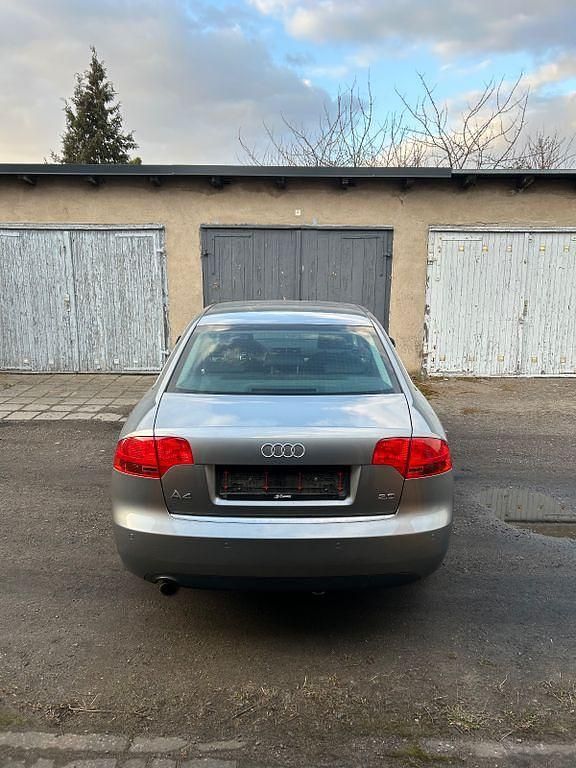 Gebraucht Audi A4 131 PS (96 kW) 2007 Silber Limousine