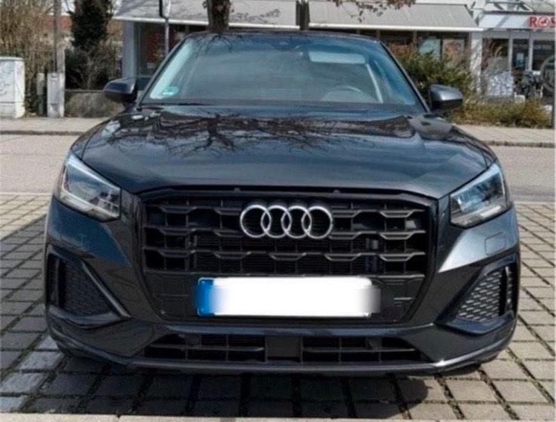 Gebraucht Audi Q2 150 PS (110 kW) 2023 Grau SUV