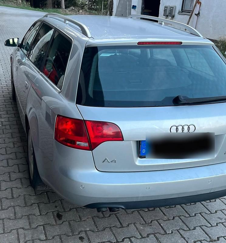 Second-hand Audi A4 140 CP (102 kW) 2007 Argintiu Break
