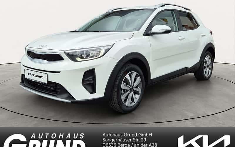 Weiß Neu 2025 Kia Stonic Vision SUV | 23.690 € (Fairer Preis) - Bild 1/4