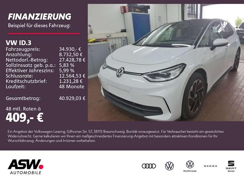 Gletscherweiß metallic Gebraucht 2024 VW ID.3 Pro Kleinwagen | 34.930 € (Teuer) - Bild 1/3