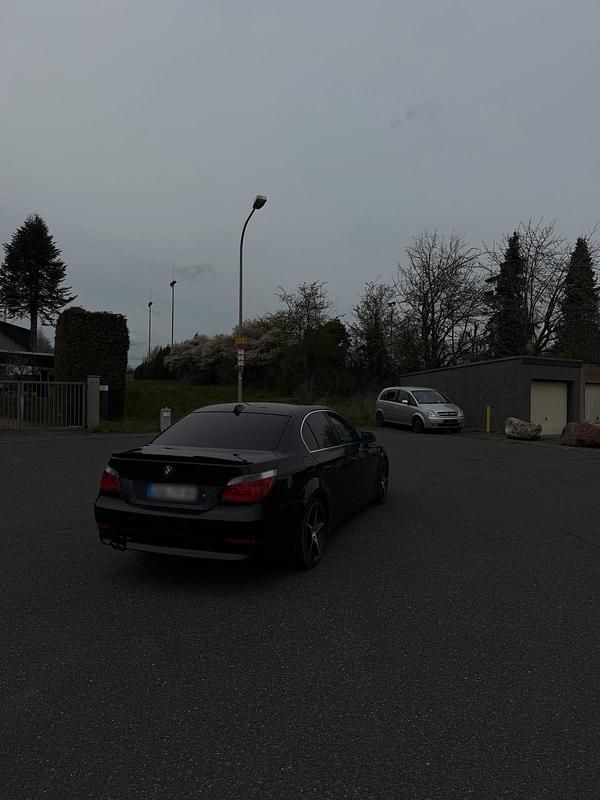 Usata BMW 525 197 CV (144 kW) 2004 Nero Berlina