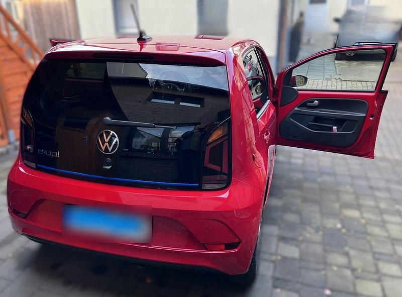 Gebraucht VW e-up! United 61 kW (83 PS) 2021 Rot Kleinwagen