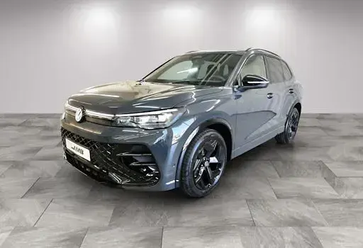 Neu VW Tiguan R-line 150 PS (110 kW) 2026 Grau SUV