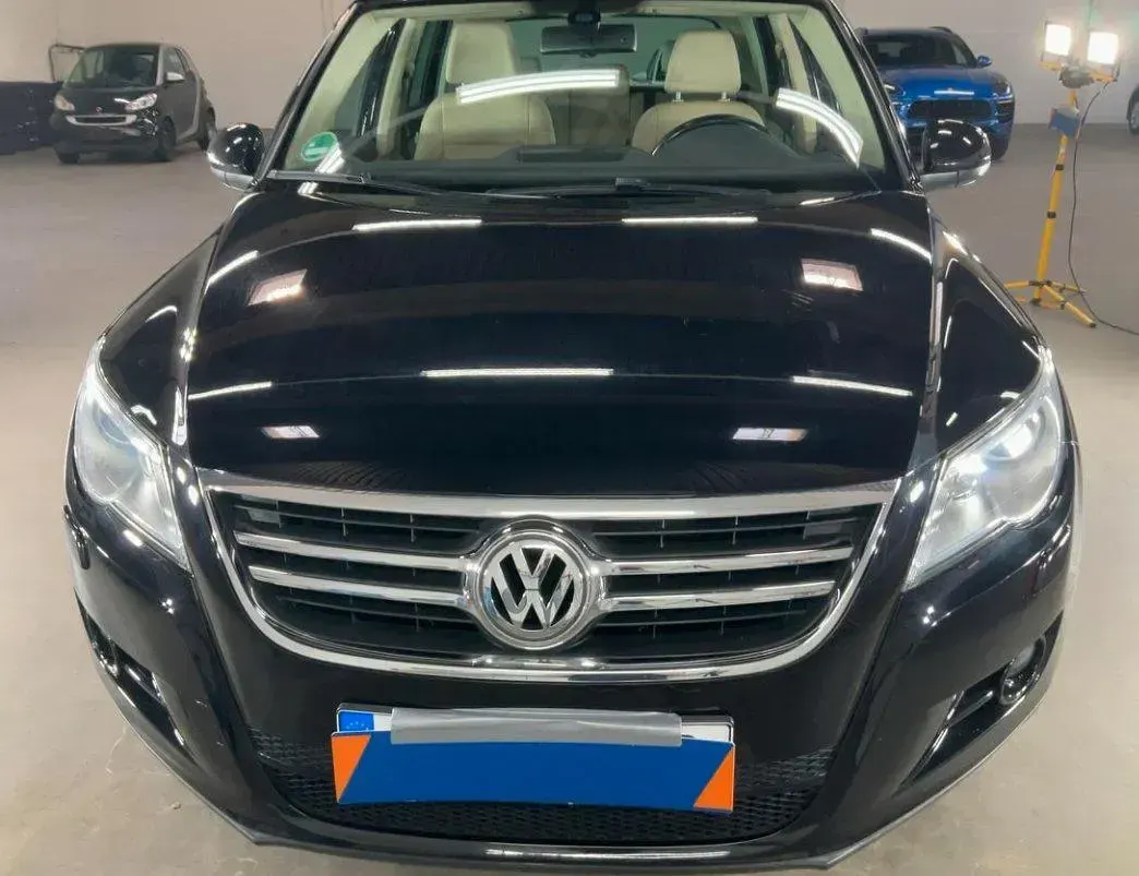 Gebraucht VW Tiguan Sport 200 PS (147 kW) 2010 Schwarz SUV