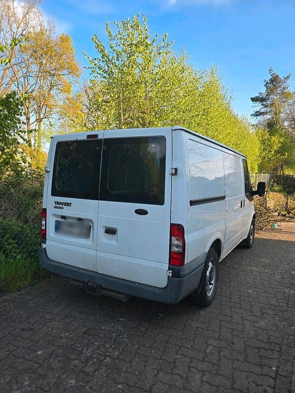 Second-hand Ford Transit 86 CP (63 kW) 2010 Alb