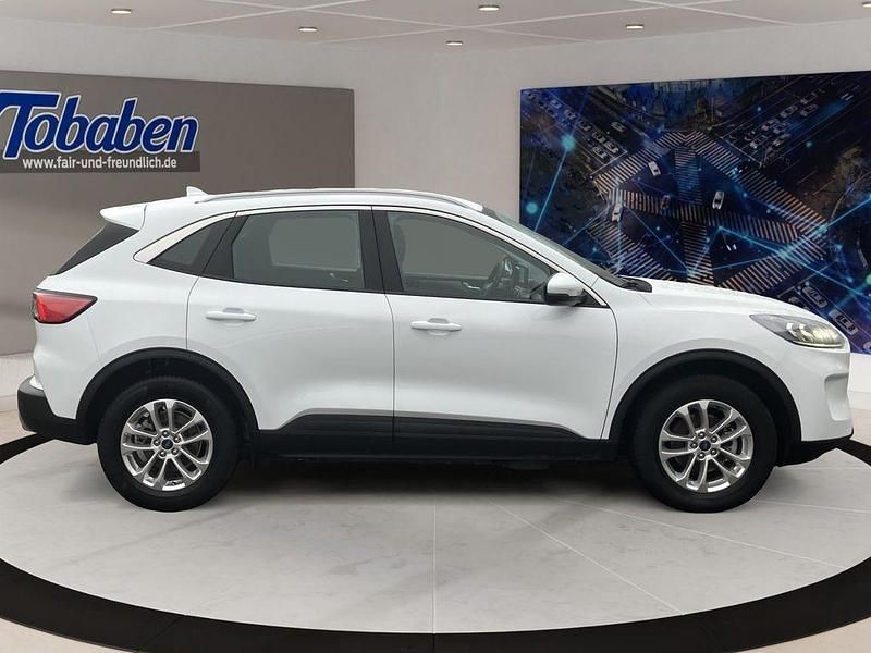 Gebraucht Ford Kuga 224 PS (164 kW) 2022 Weiß SUV